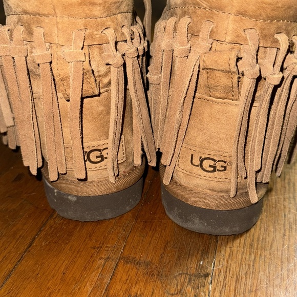 FRINGE UGG BOOTS - Picture 2 of 4